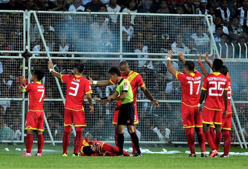 TR06_15102016_PIALA_MALAYSIA