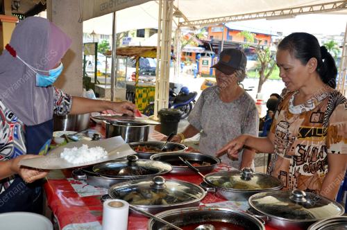 PROGRAM MAKANAN INFAQ
