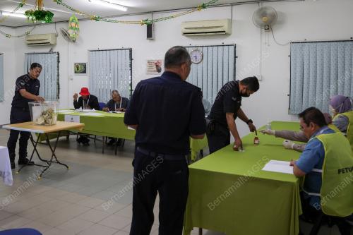 PILIHAN RAYA UMUM KE-15 (PRU15)
