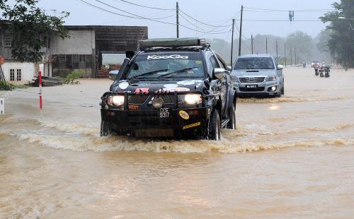 TR06_17122014_BANJIR