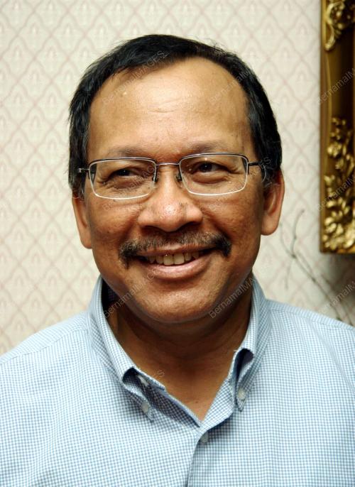 RAZALI ISMAIL