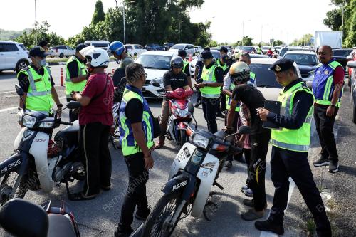 OPERASI KHAS JPJ