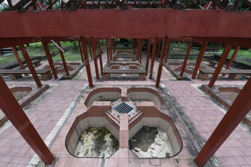 KOLAM AIR PANAS LA