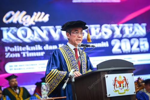 KONVOKESYEN POLITEKNIK DAN KOLEJ KOMUNITI