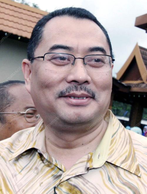 WAN AHMAD FARID WAN SALLEH