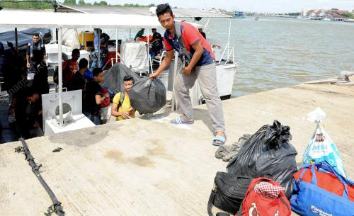 TR06_21122015_PELAYARAN_EHSAN