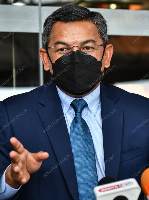 DR AZMAN IBRAHIM