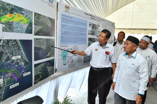 DATUK SERI TUAN IBRAHIM TUAN MAN