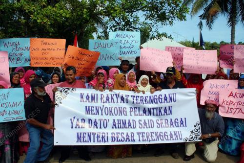 PENYOKONG AHMAD SAID