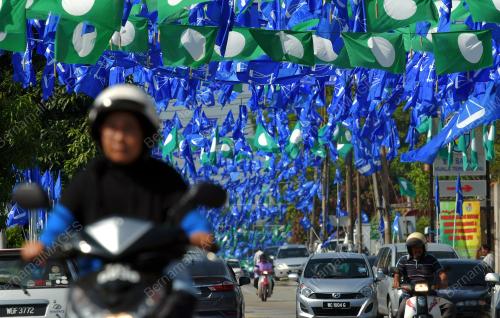 TR06_24042018_BENDERA