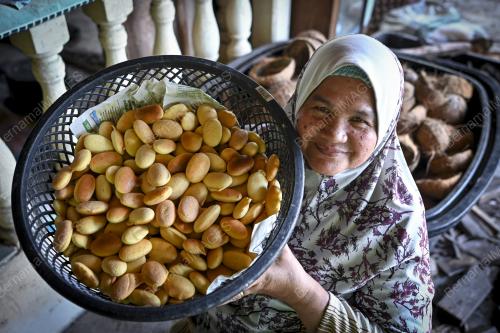 KUIH NEKBAT TRADISONAL