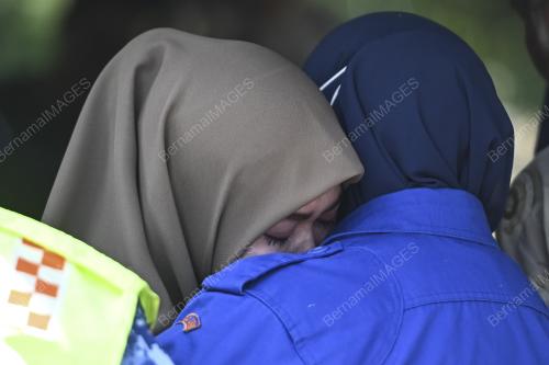 JENAZAH DATUK DAN CUCU TIRI SELAMAT DIKEBUMIKAN