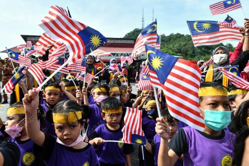 KIBAR JALUR GEMILANG