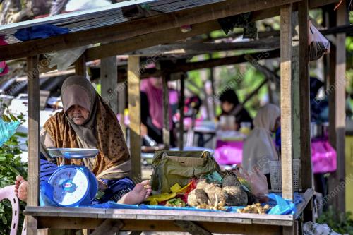 KEUNIKAN PASAR PAGI HAJI HARUN