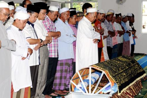 TR06_26062013_ADUN_MENINGGAL