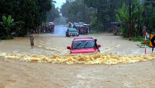 TR06_28122015_BANJIR