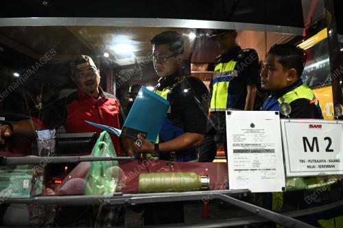 OPERASI KHAS TAHUN BAHARU CINA