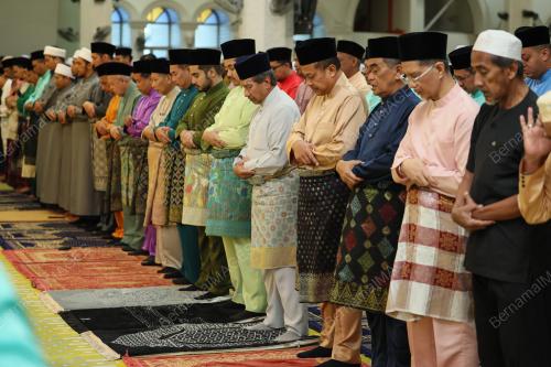 SULTAN MIZAN ZAINAL ABIDIN