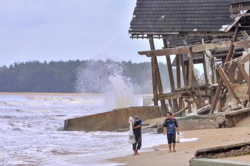 HAKISAN PANTAI