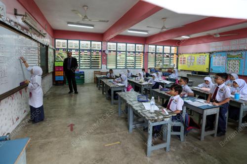PERSEKOLAHAN SELEPAS BANJIR