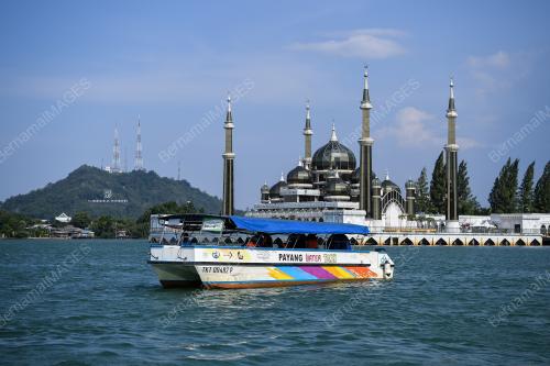 TR07_01062019_TAXI