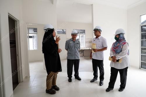 AKMAL NASRULLAH MOHD NASIR