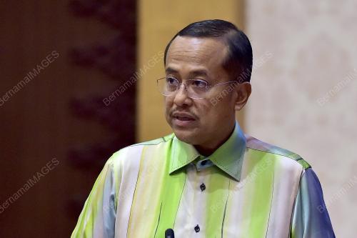 DATUK SERI DR AHMAD SAMSURI MOKTHAR