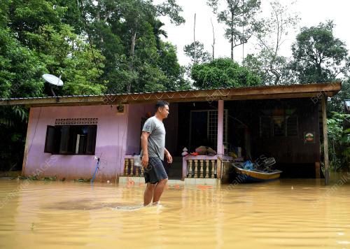 TR07_02012018_BANJIR