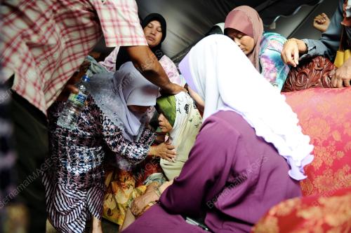 TR07_02032013_KEBUMI_JENAZAH