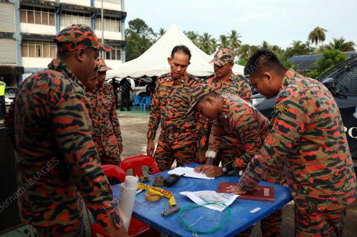 OPERASI MENCARI MANGSA KEPALA AIR