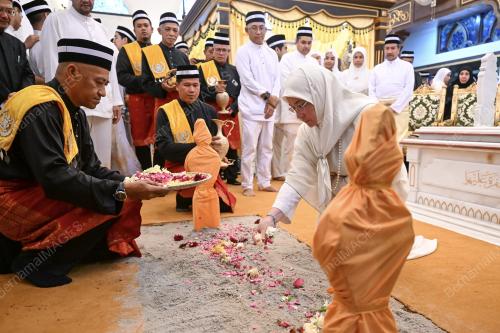 BONDA SULTAN TERENGGANU MANGKAT