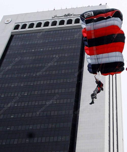KL TOWER INTERNATIONAL JUMP 2009