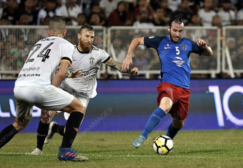 TR07_07102018_BOLA_BN201810050107