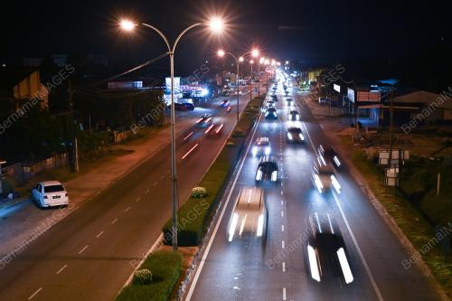 TINJAUAN ALIRAN TRAFIK