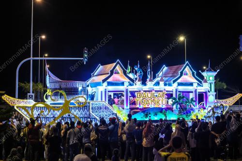 KENDERAAN BERHIAS