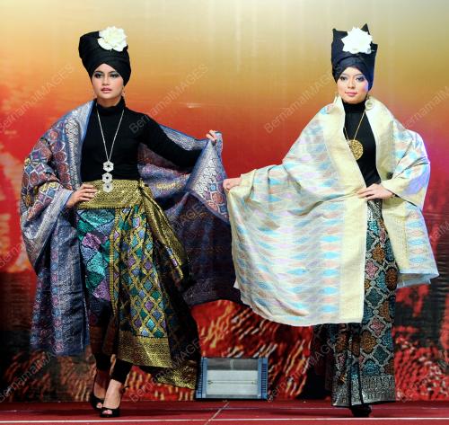 MALAM SENTUHAN SONGKET