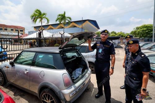 ZULKARNAIN YASIN