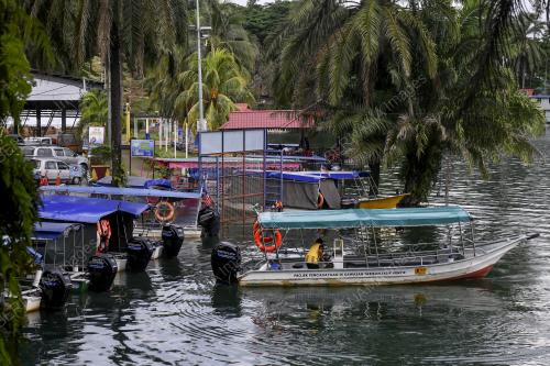 BANJIR TERMENUNG TASIK KENYIR
