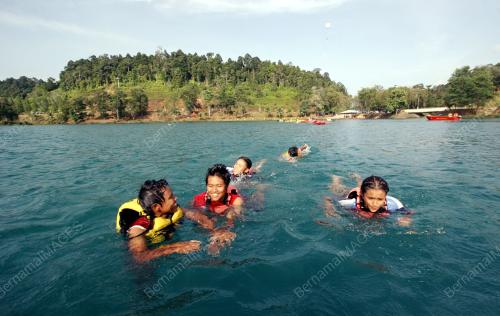 TASIK PUTERI