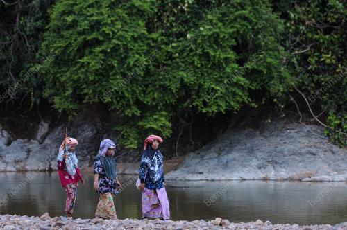 TIGA SAHABAT WARGA EMAS MEMANCING