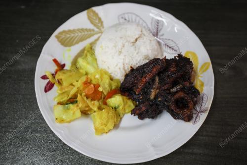 MENU RAHMAH KEDAI MAKAN TOK MI