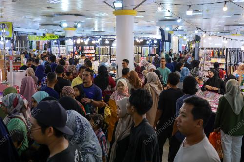 PERSIAPAN AIDILFITRI