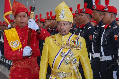 SULTAN MIZAN ZAINAL ABIDIN