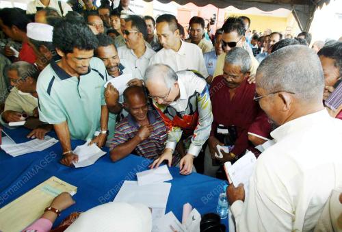 MOHD NAJIB TUN ABDUUL RAZAK