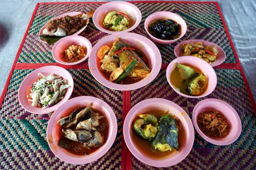 MAKANAN TRADISIONAL TERENGGANU