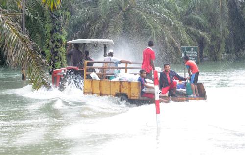 TR07_18122014_BANJIR