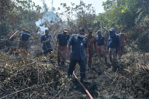 TR07_19032019_KEBAKARAN_HUTAN