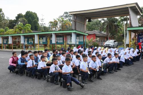 SESI PERSEKOLAHAN 2023/2024