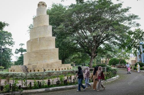 TAMAN TAMADUN ISLAM