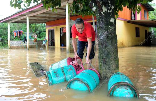 TR07_20122014_BANJIR